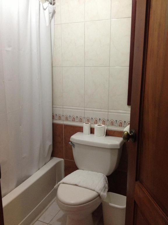 Carey House Hotel Santo Domingo Room photo