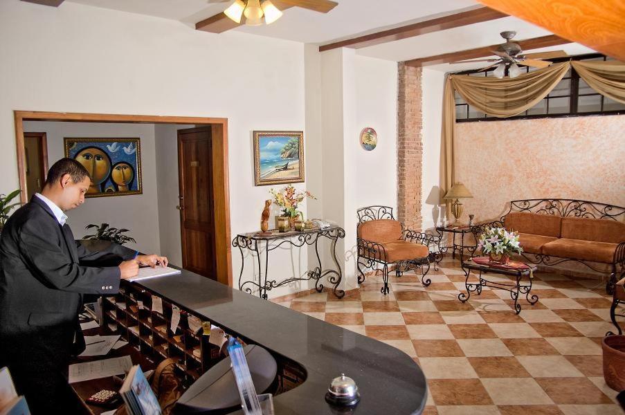 Carey House Hotel Santo Domingo Exterior photo